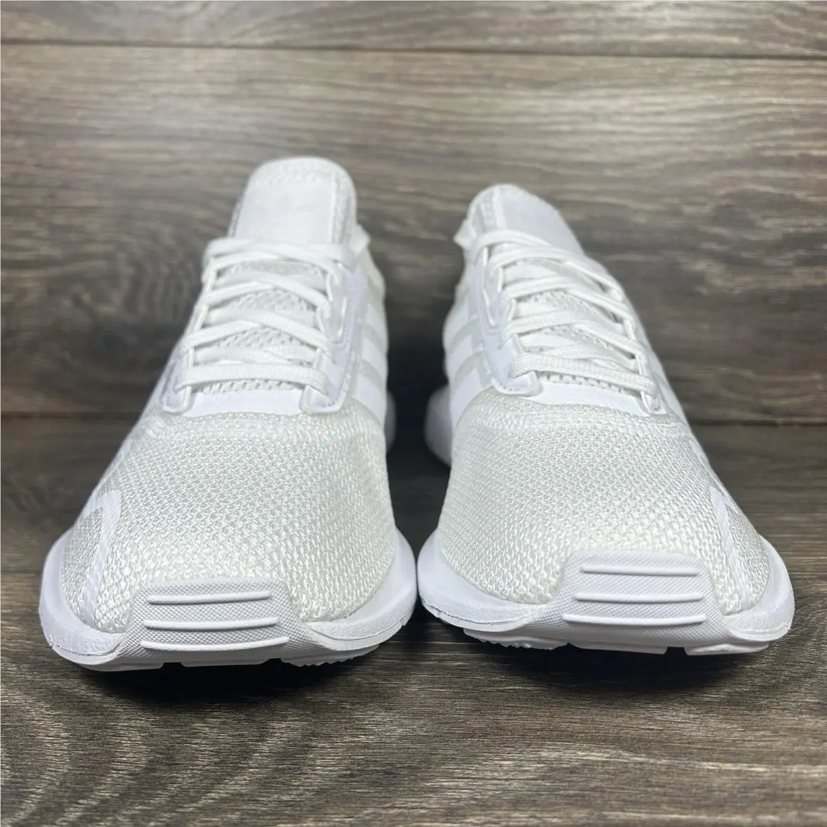 Adidas shoes - adidas Swift Run - Swift Run - White 9