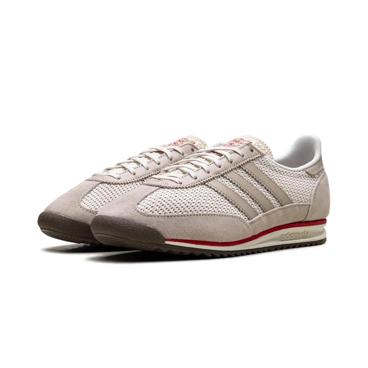 Adidas shoes - Alumina/Clay Brown/Cyber Metallic 1