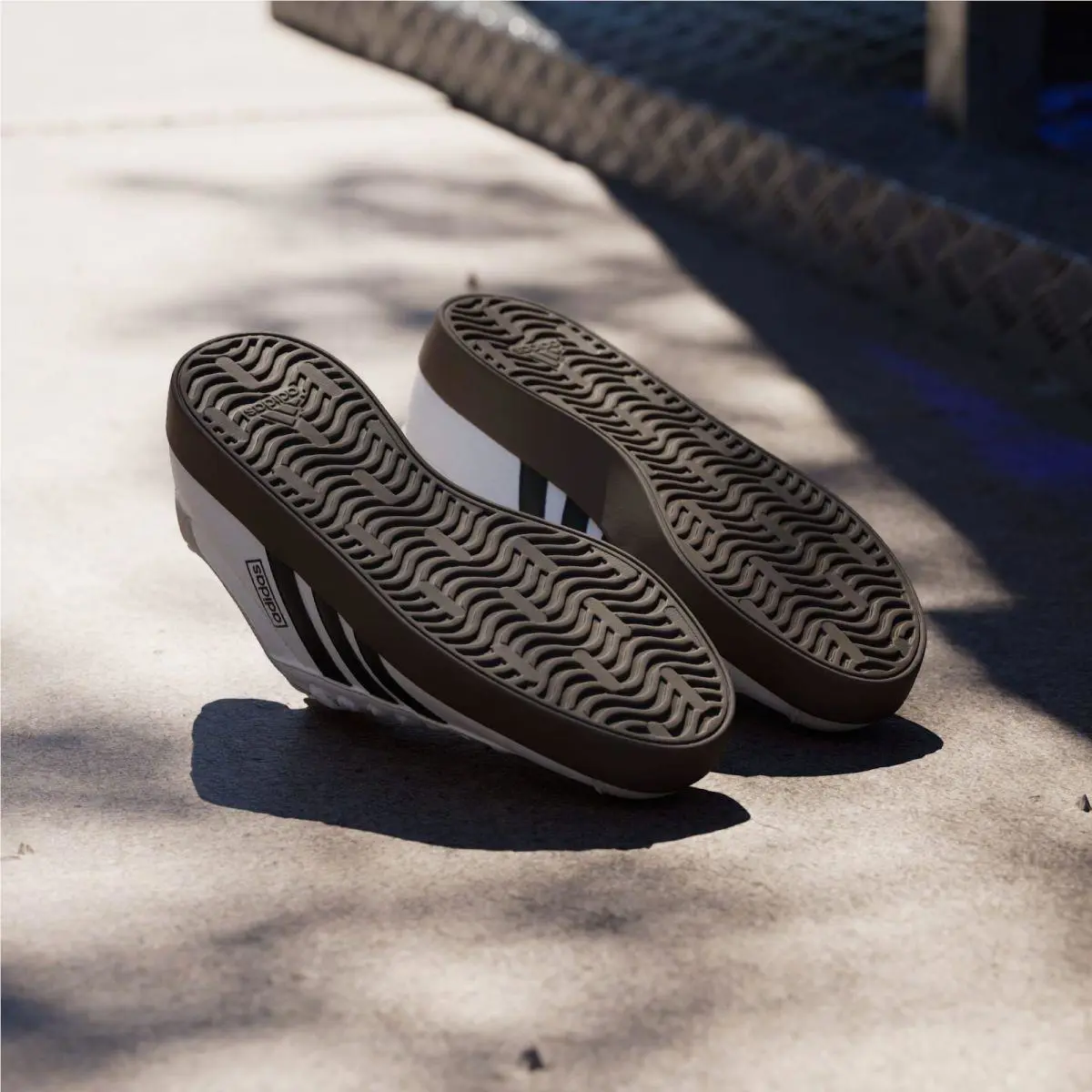 Adidas shoes - CLOUD WHITE/CORE BLACK/GREY 1