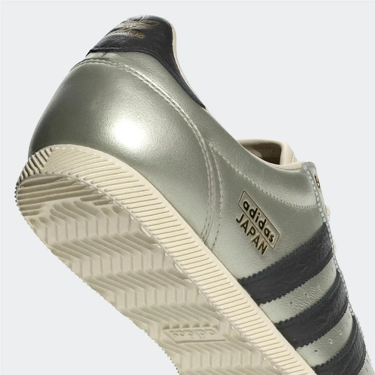 Adidas shoes - adidas Japan - Japan - JS4015 - Silver 7