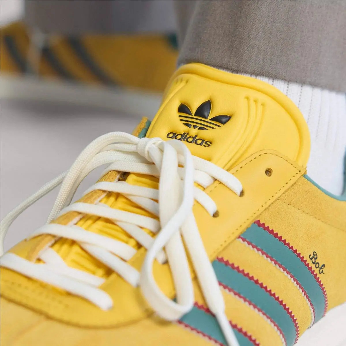 Adidas shoes - adidas Gazelle - Gazelle - KJ3532 - Gold 42