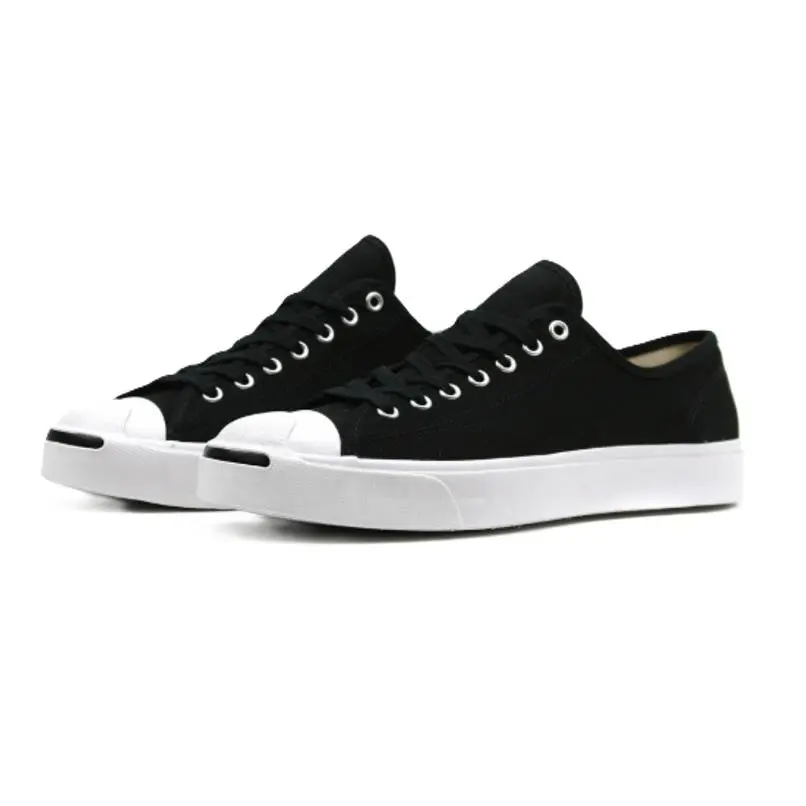 Converse shoes - Black/White 6