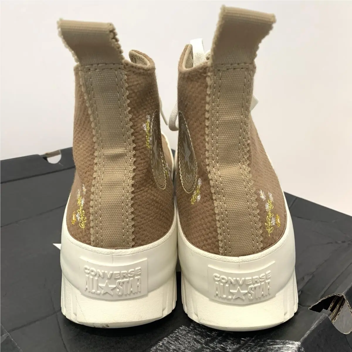Converse shoes - Chuck Taylor - Chuck Taylor - A05067C - Beige 5