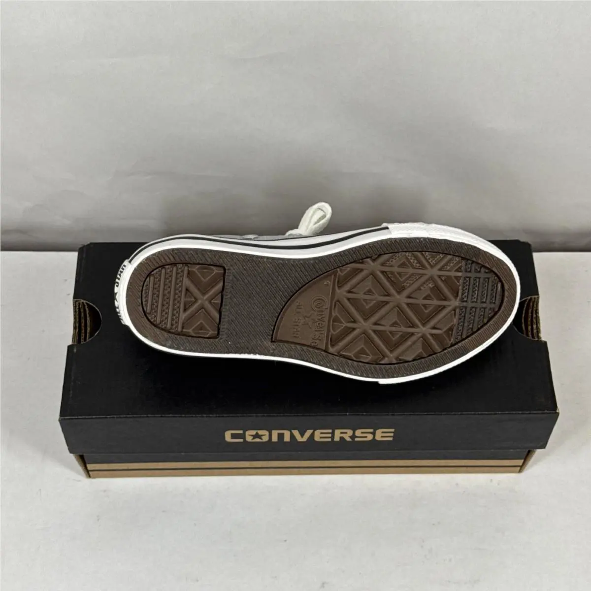 Converse shoes - Grey (UPC: 888754728834) 3