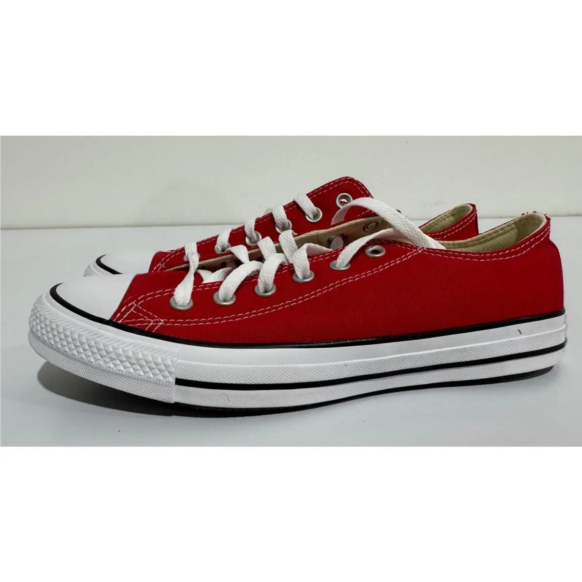 Converse shoes - Red 4