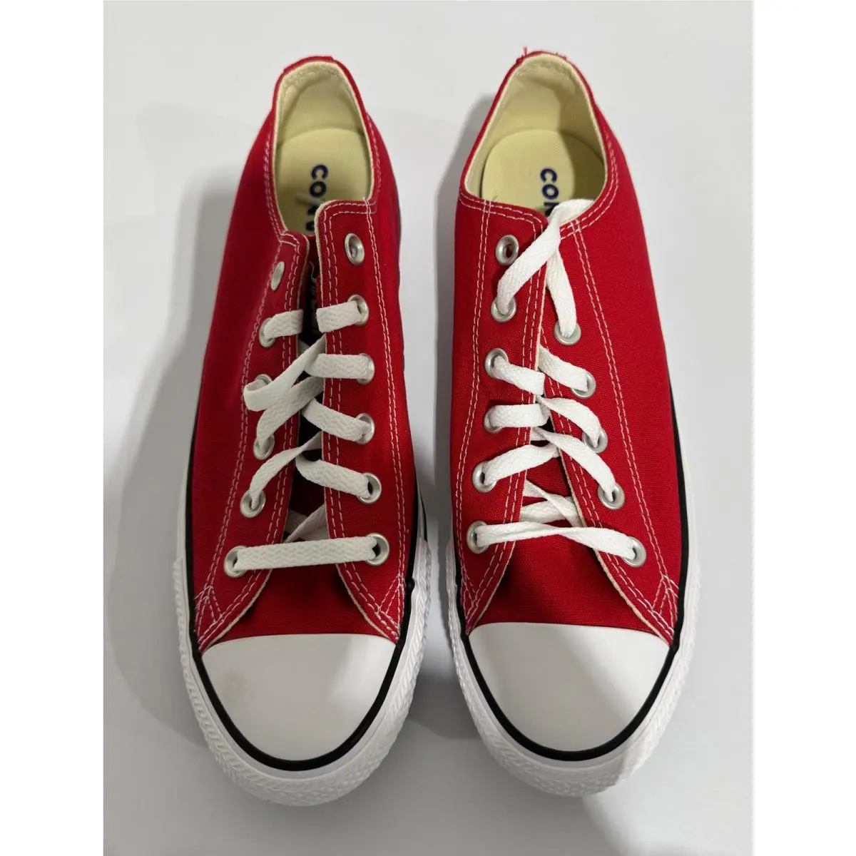 Converse shoes - Red 5