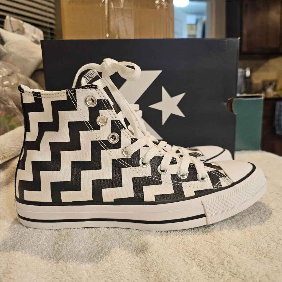 Converse shoes - Chuck Taylor All Star - Chuck Taylor All Star - 565213F - White 0