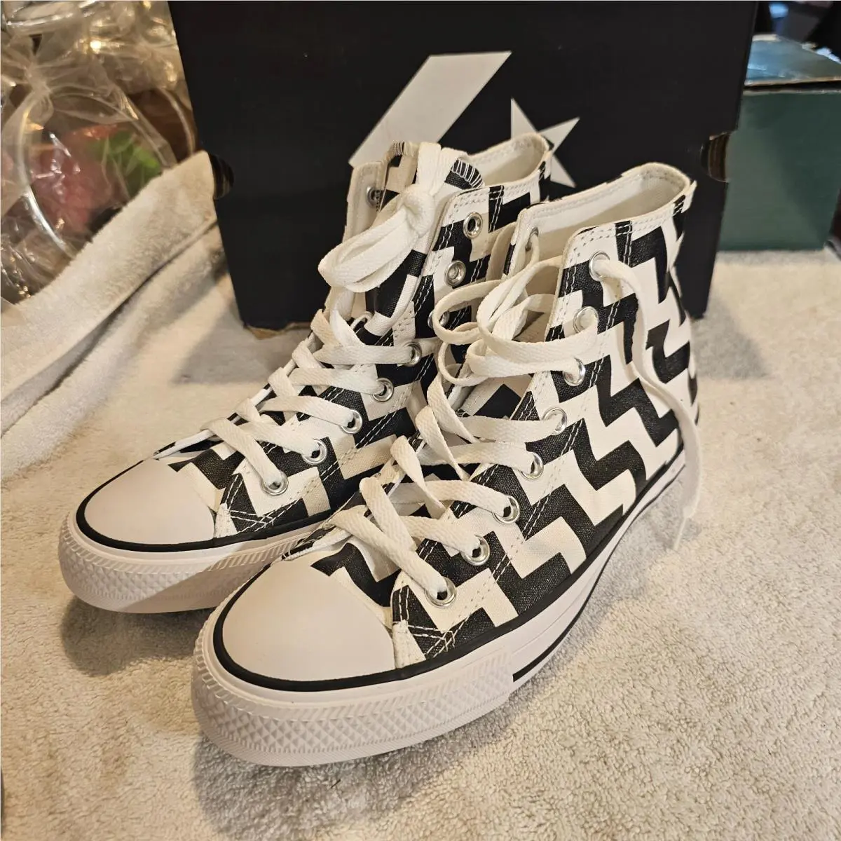 Converse shoes - Chuck Taylor All Star - Chuck Taylor All Star - 565213F - White 4