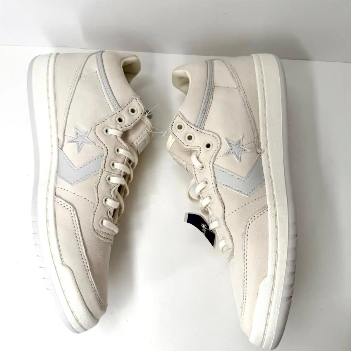 Converse shoes - Cream 5