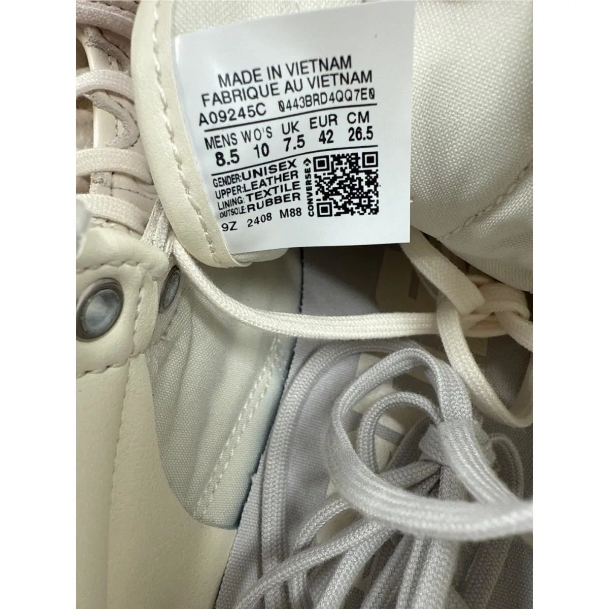 Converse shoes - Cream 8