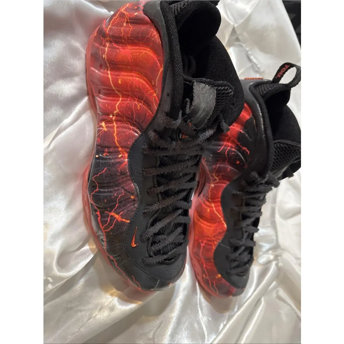 Nike Air Foamposite One Stranger Things Size 9 Men IR7336-001