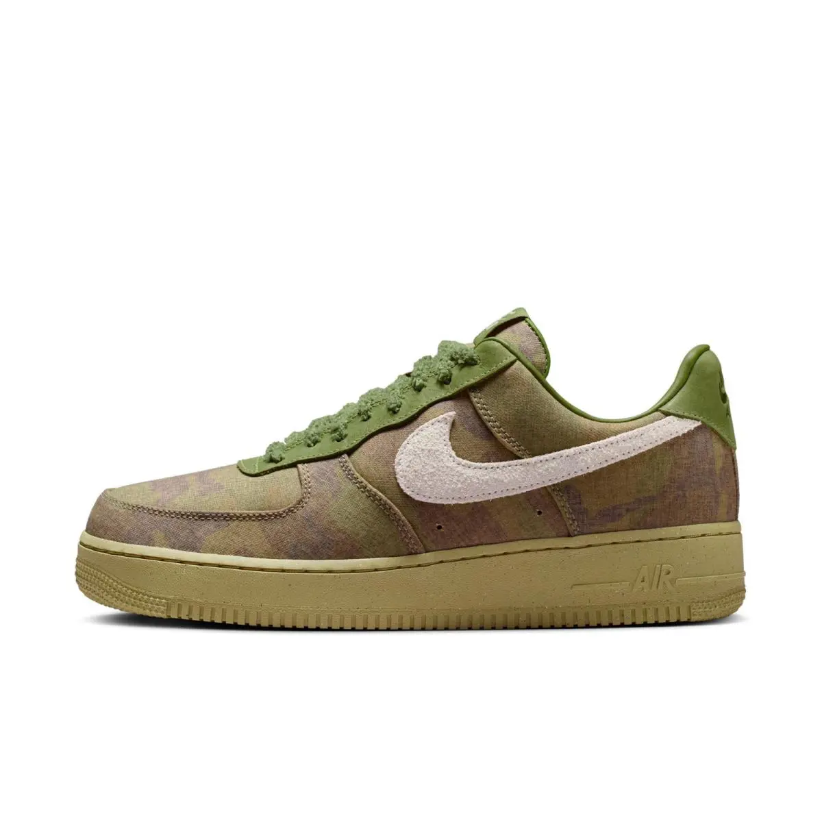 Nike shoes - IO5011300 - IO5011-300 - ASPARAGUS/WHEAT (UPC: 198730724003) 1
