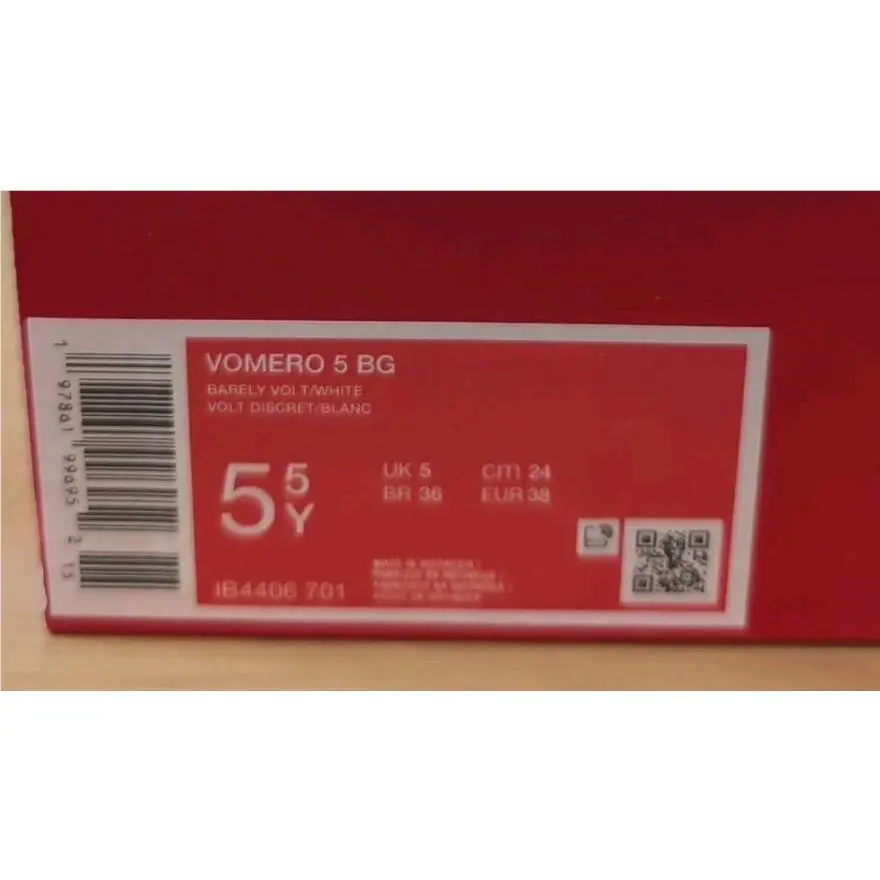 Nike shoes - Nike Zoom Vomero 5 - Zoom Vomero - IB4406-701 - White 4