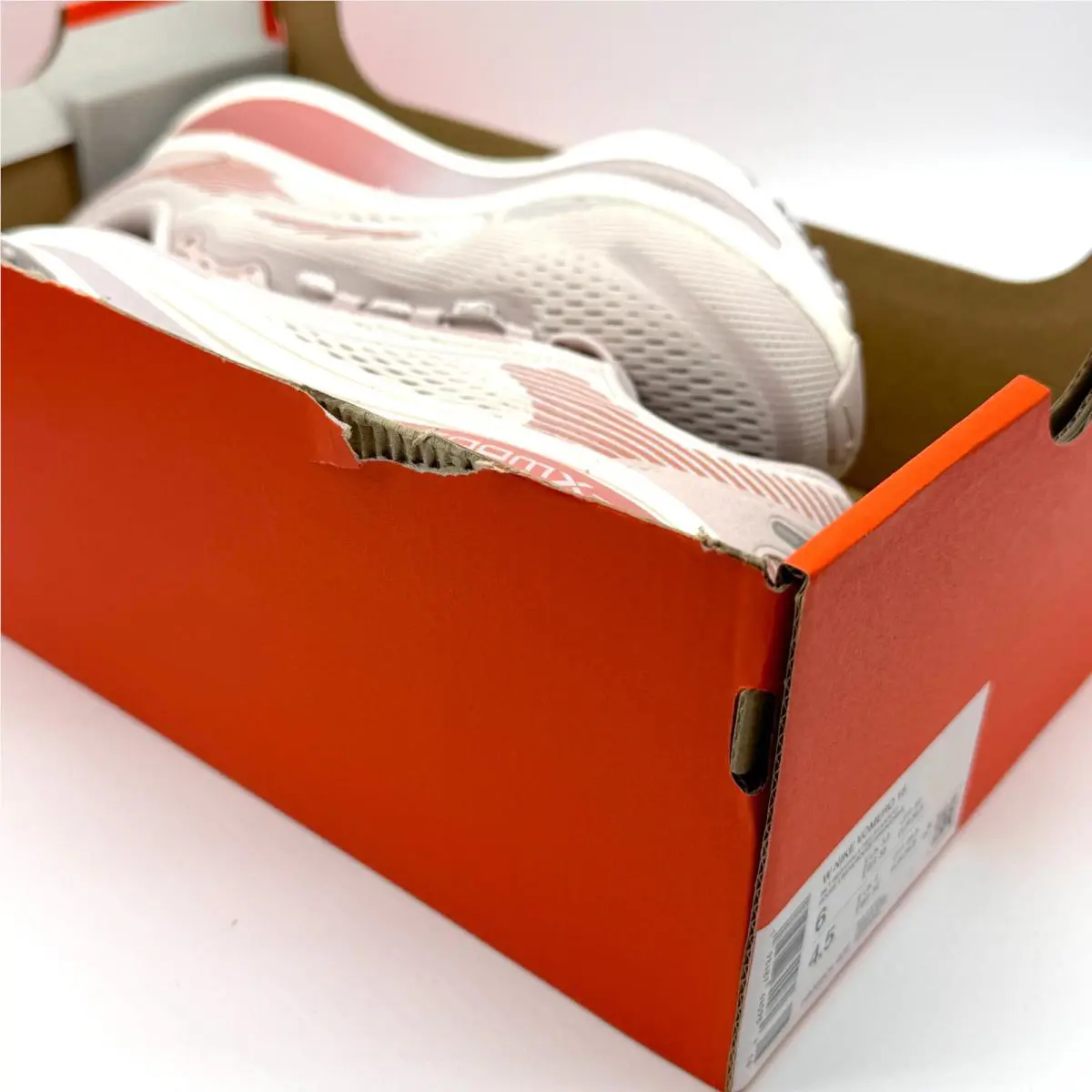 Nike shoes - Nike Vomero 18 - Vomero - HM6804-605 - Silt Red/ Chalk Red Stardust 9