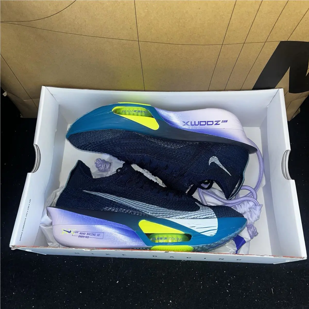 Nike shoes - Nike Air Zoom Alphafly - Air Zoom Alphafly - FD8311-401 - Multicolor 5