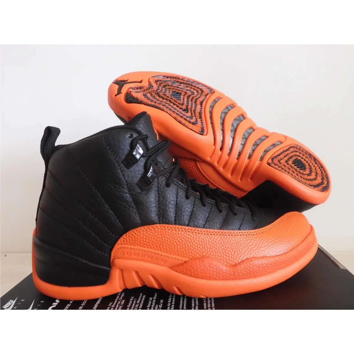 Nike Air Jordan 12 Retro Black-orange Womens Sz 8 / Mens Sz 6.5 FD9101-081