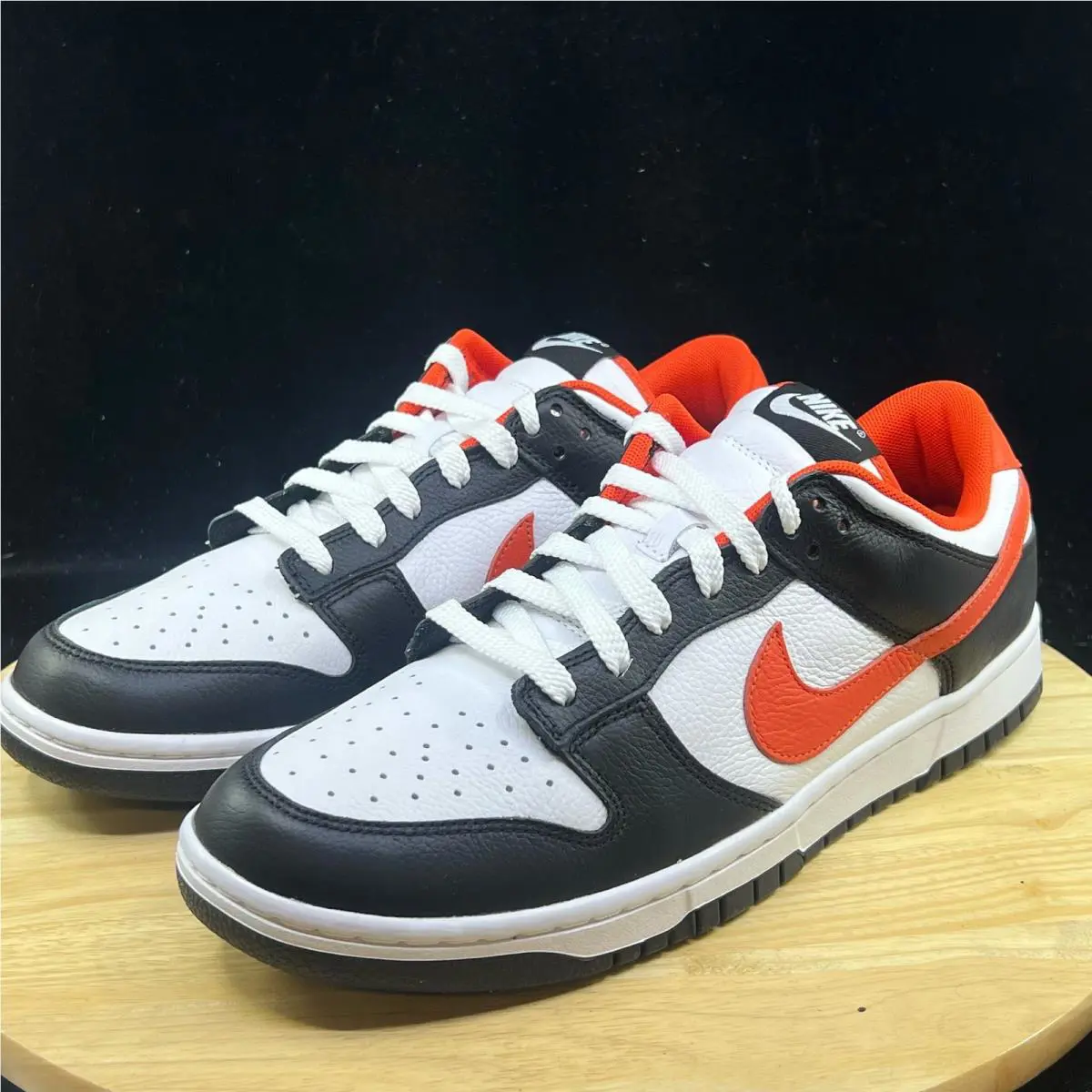 Nike shoes - Orange 0