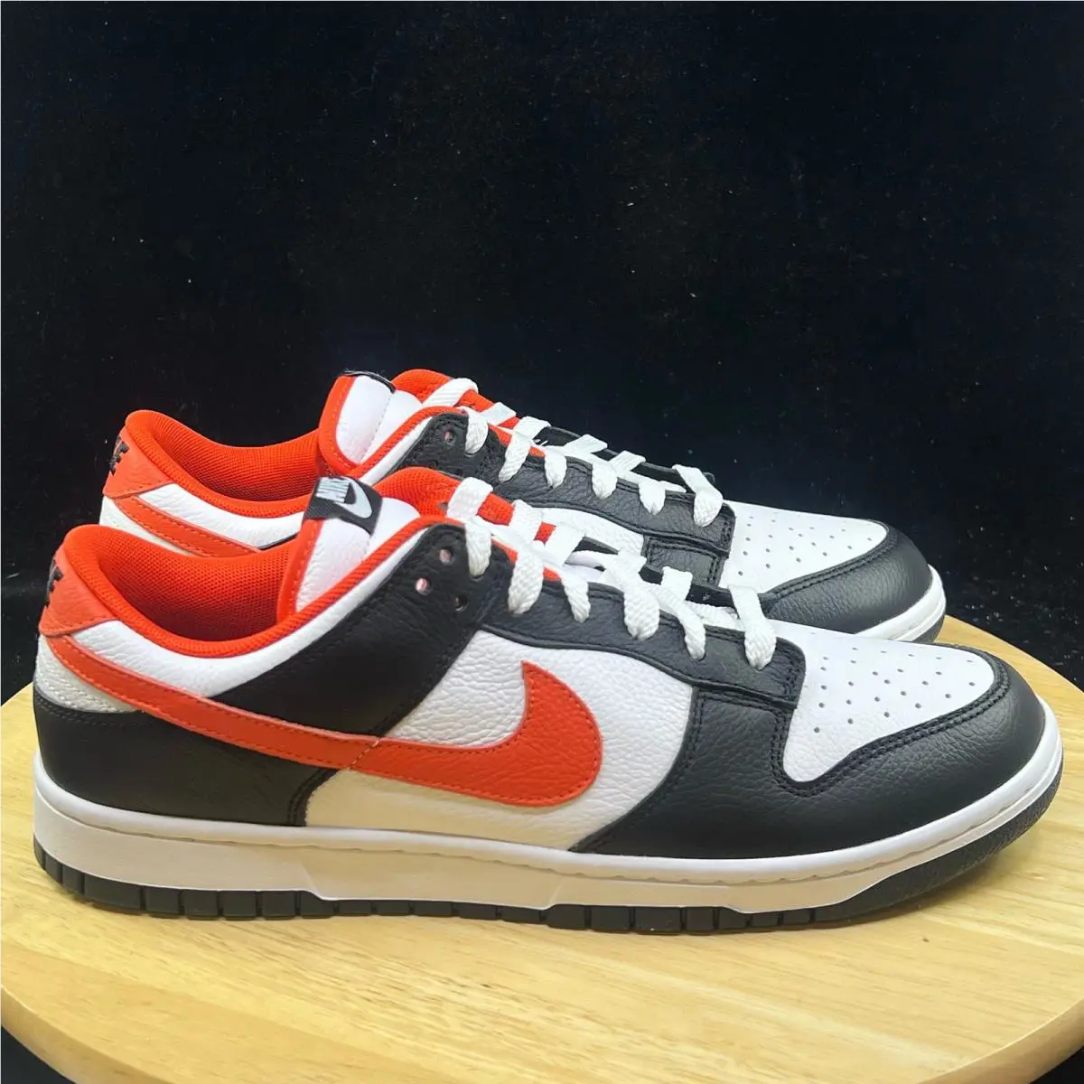 Nike shoes - Orange 3