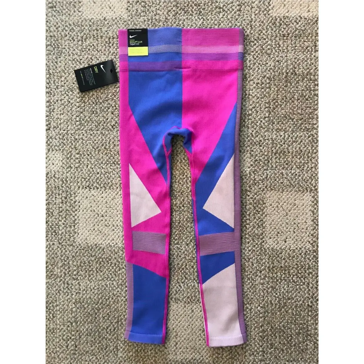 Nike clothing - Nike Sculpt Icon Clash - Sculpt Icon Clash - Multicolor (UPC: 193659102949) 0