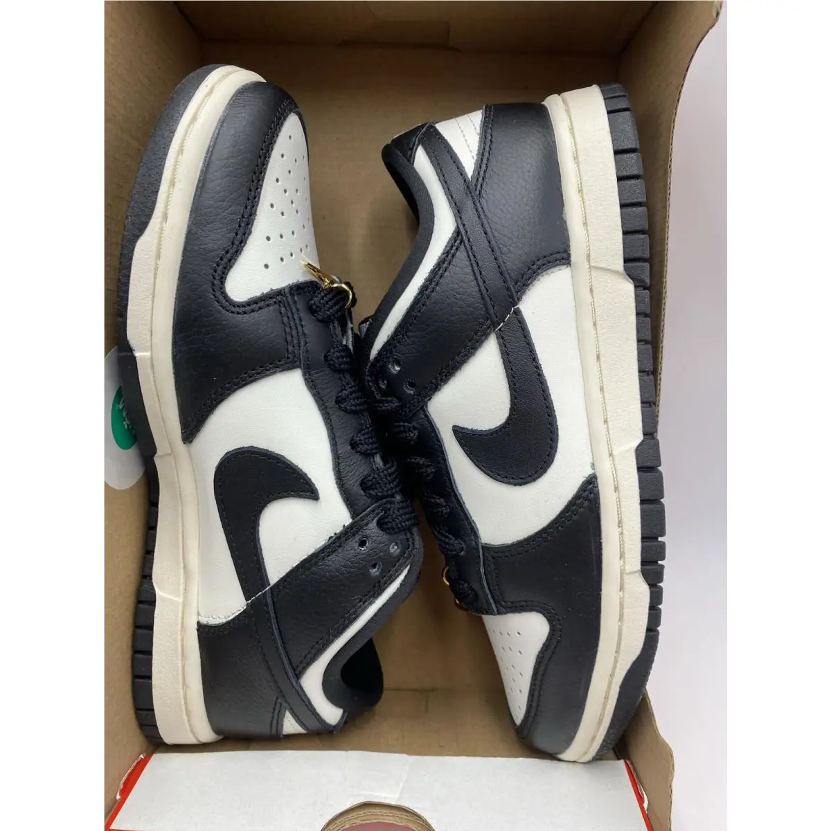 Nike shoes - SE - HQ7487 100 - Sail/Black-Pale Ivory (UPC: 198481722273) 7