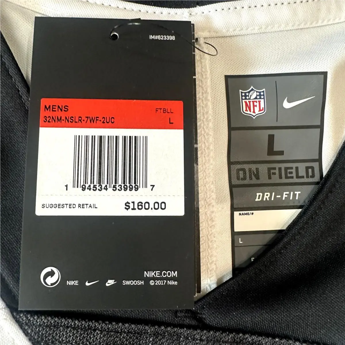 Nike clothing - White 2