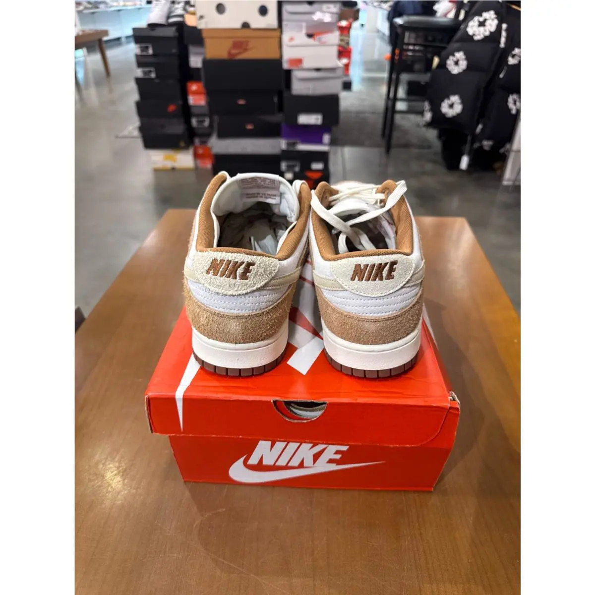 Nike shoes - Nike Dunk Low - Dunk Low - Brown 1