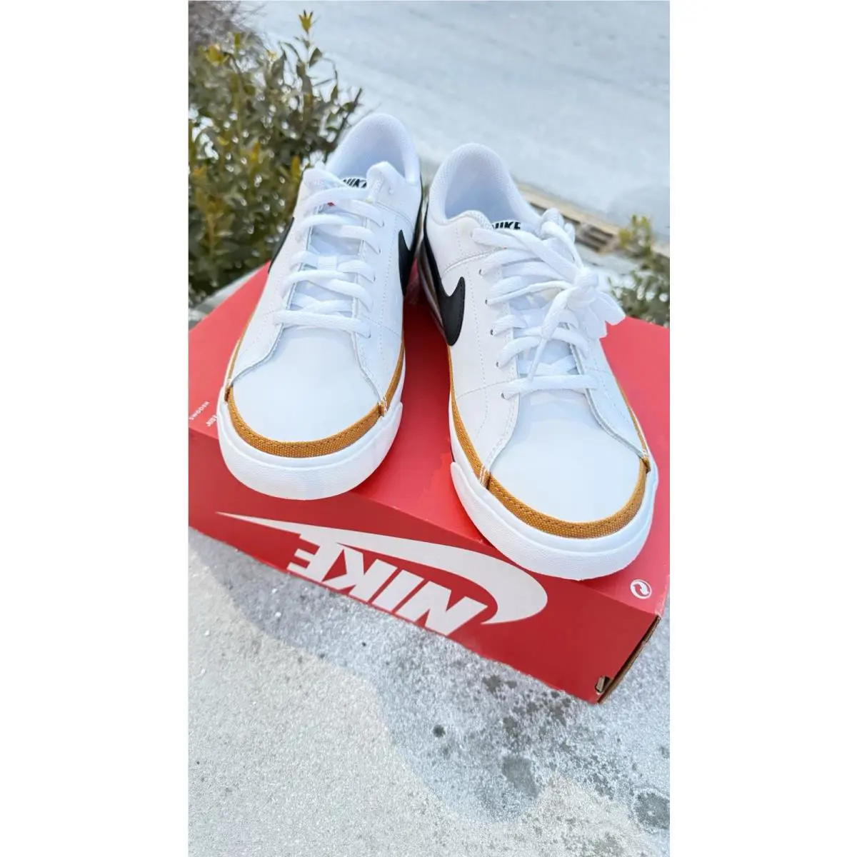 Nike shoes - White 0