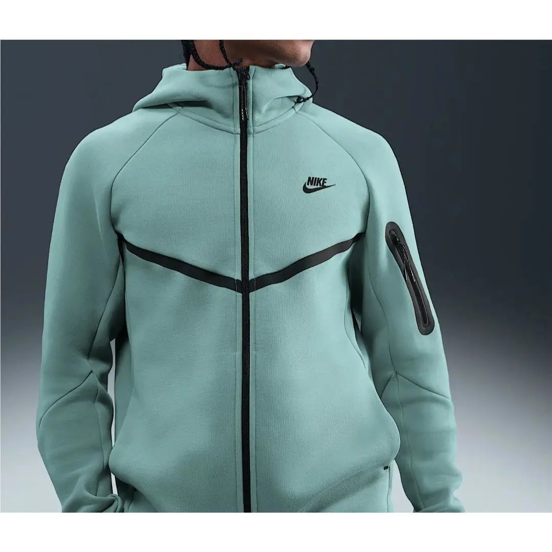 Nike clothing - Nike Tech Windrunner - Tech Windrunner - HV0949-017 - Cannon/Black 3