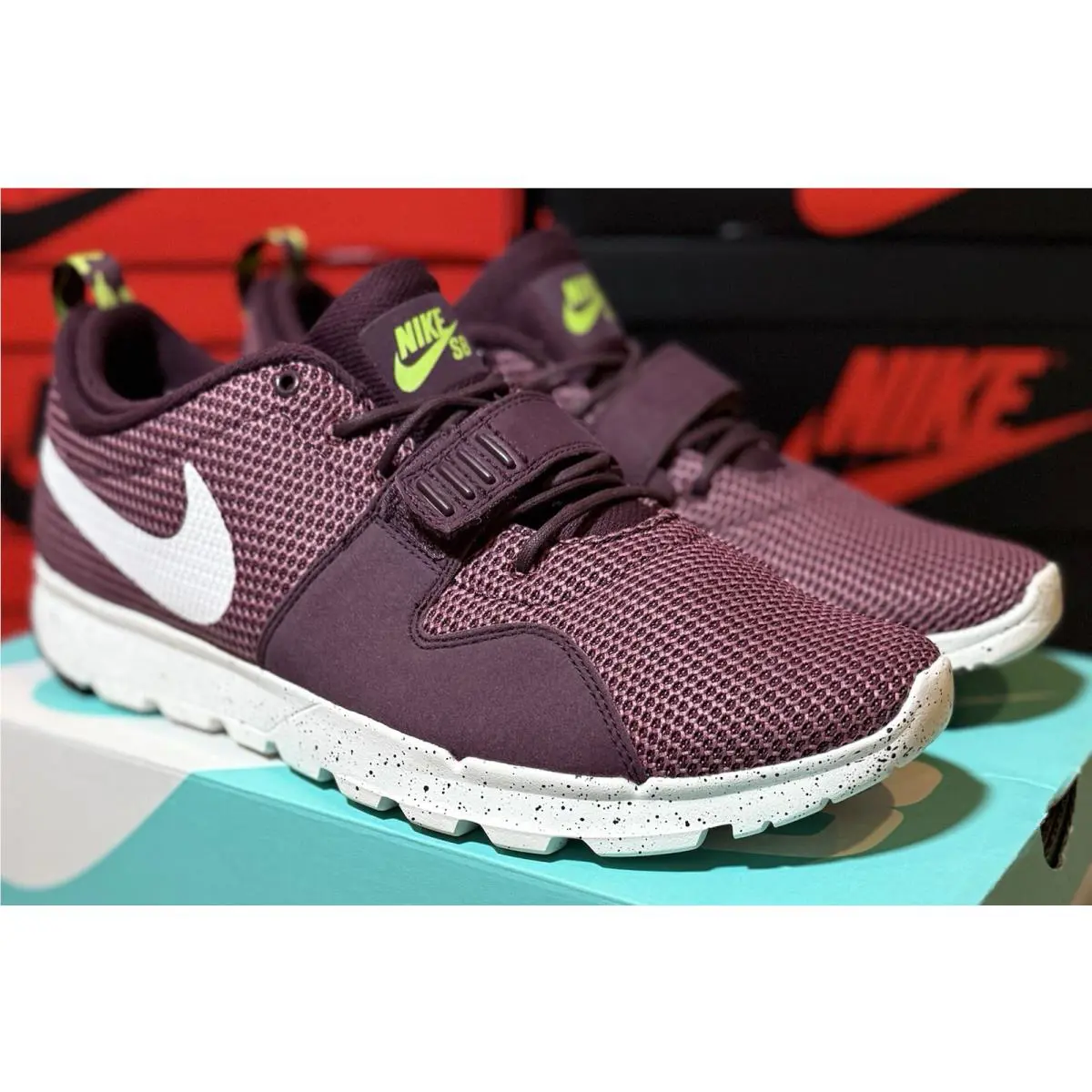 Nike shoes - Nike Trainerendor - Trainerendor - 616575-613 - Merlot 2