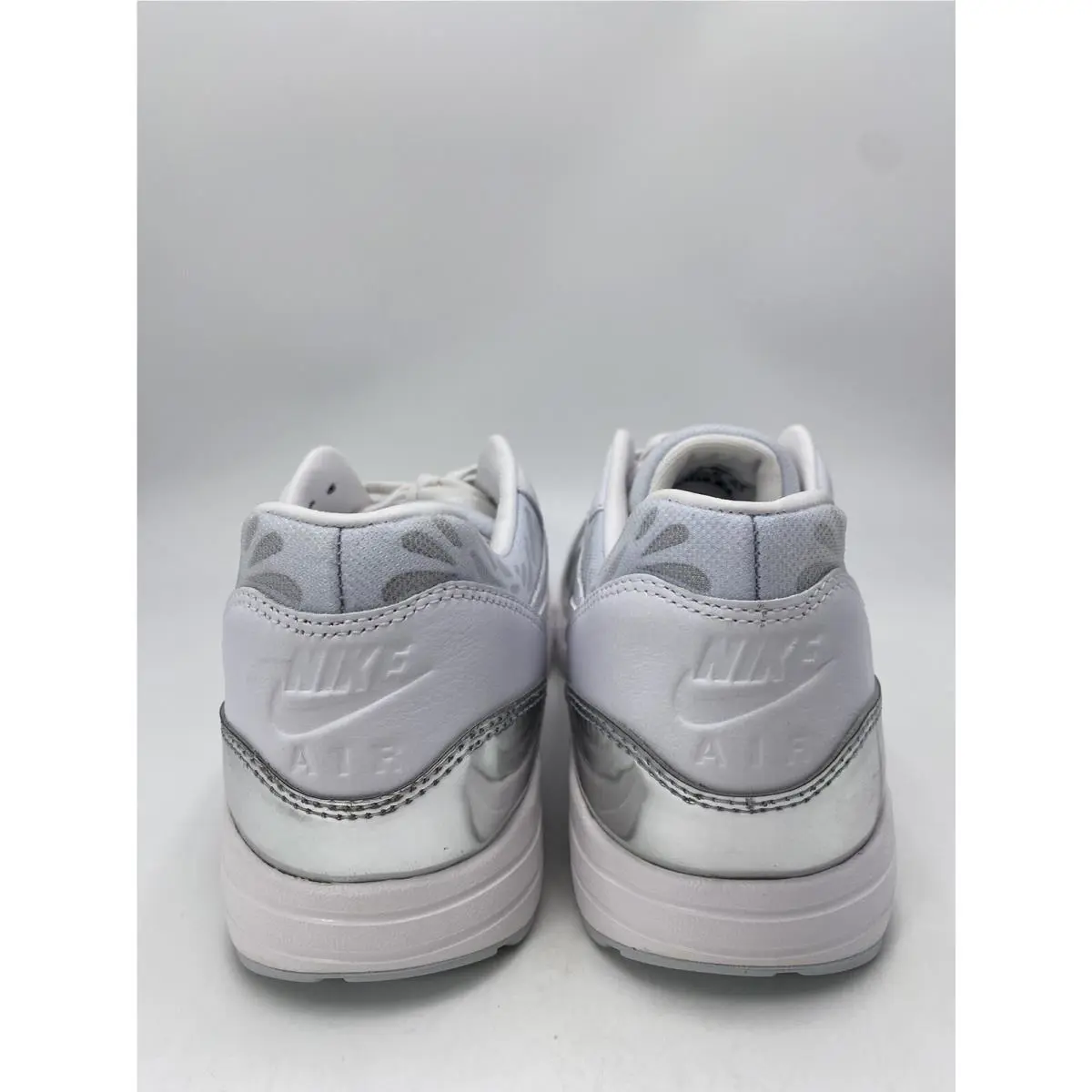 Nike shoes - Nike Air Max 1 - Air Max - 829722 101 - White/Metallic Silver (UPC: 884498172841) 4