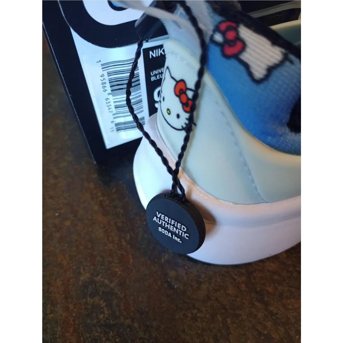 Nike shoes - University Blue/Black-White-Light Crimson (UPC: 195866633421) 2