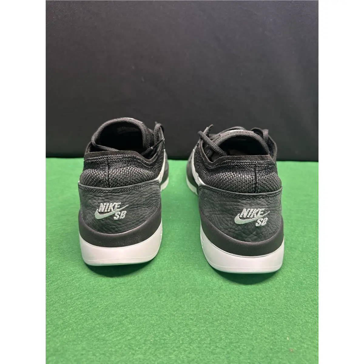 Nike shoes - Nike Sb Zoom - Zoom - FV8493-003 - Black 1