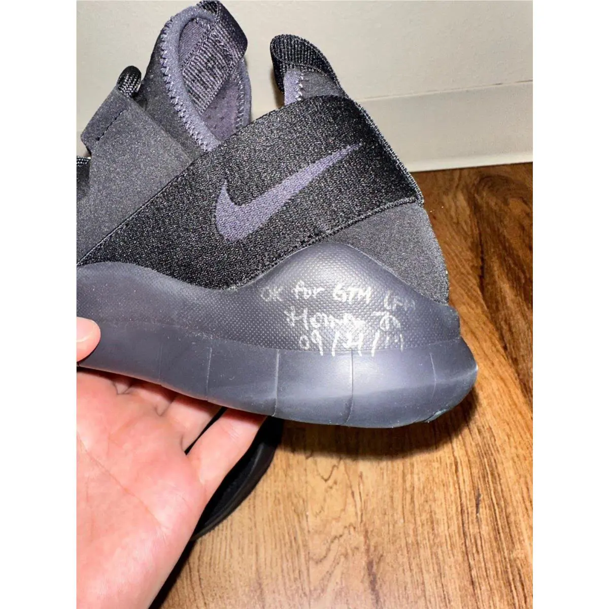 Nike shoes - Black 8