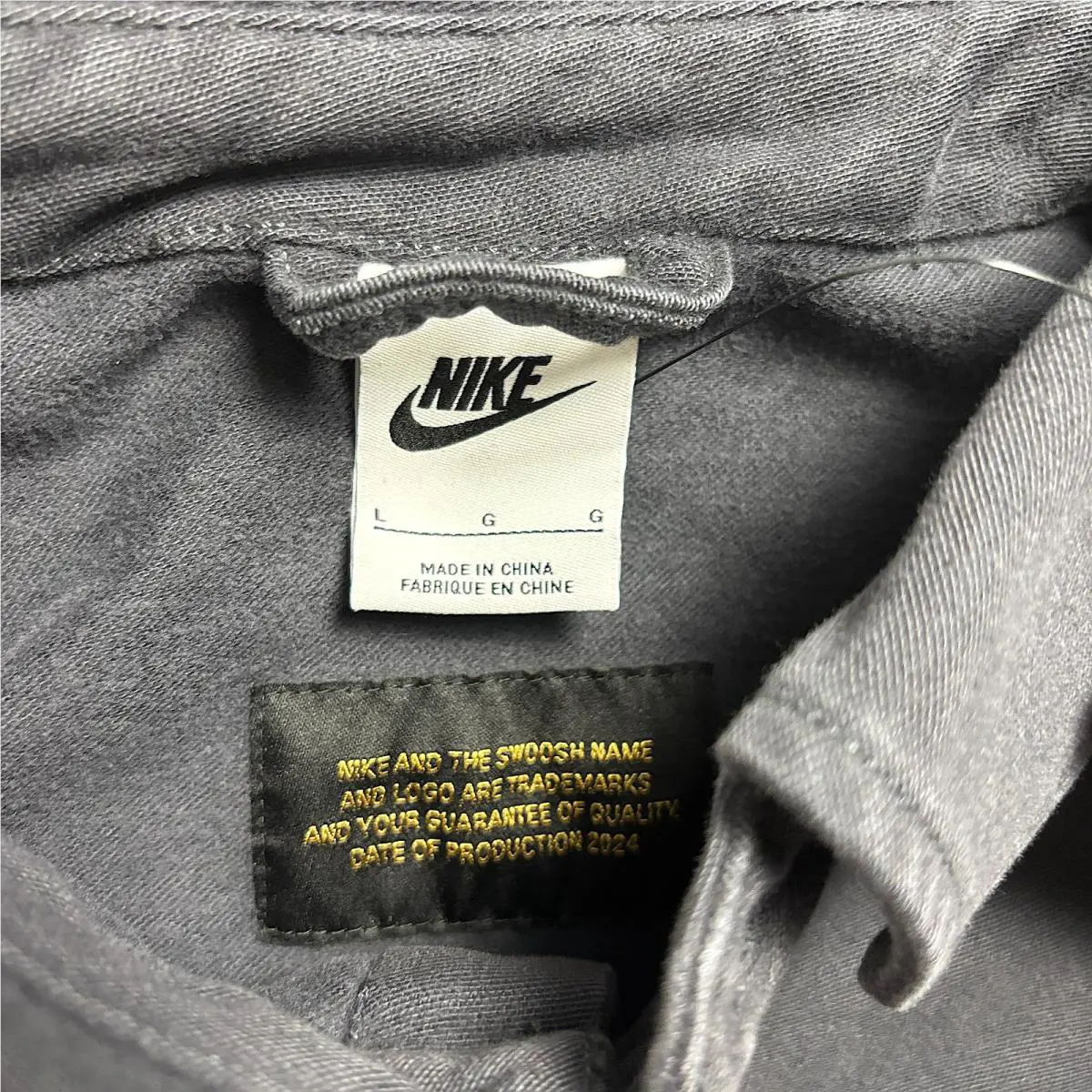 Nike clothing - Black (UPC: 197600964600) 3