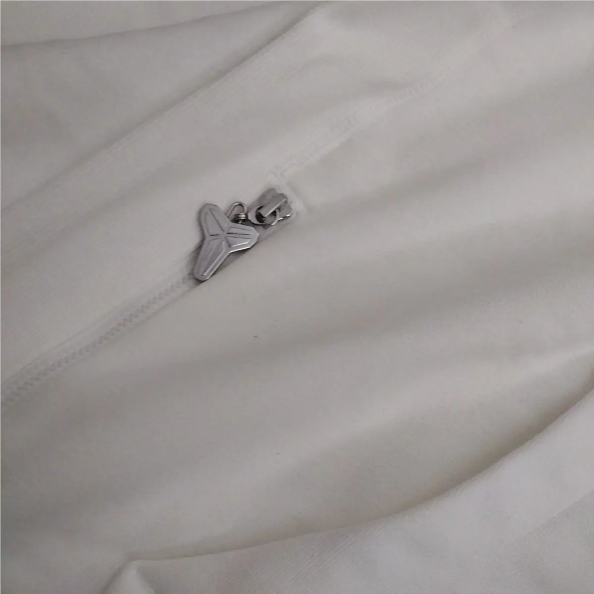 Nike clothing - White (UPC: 197596781700) 3
