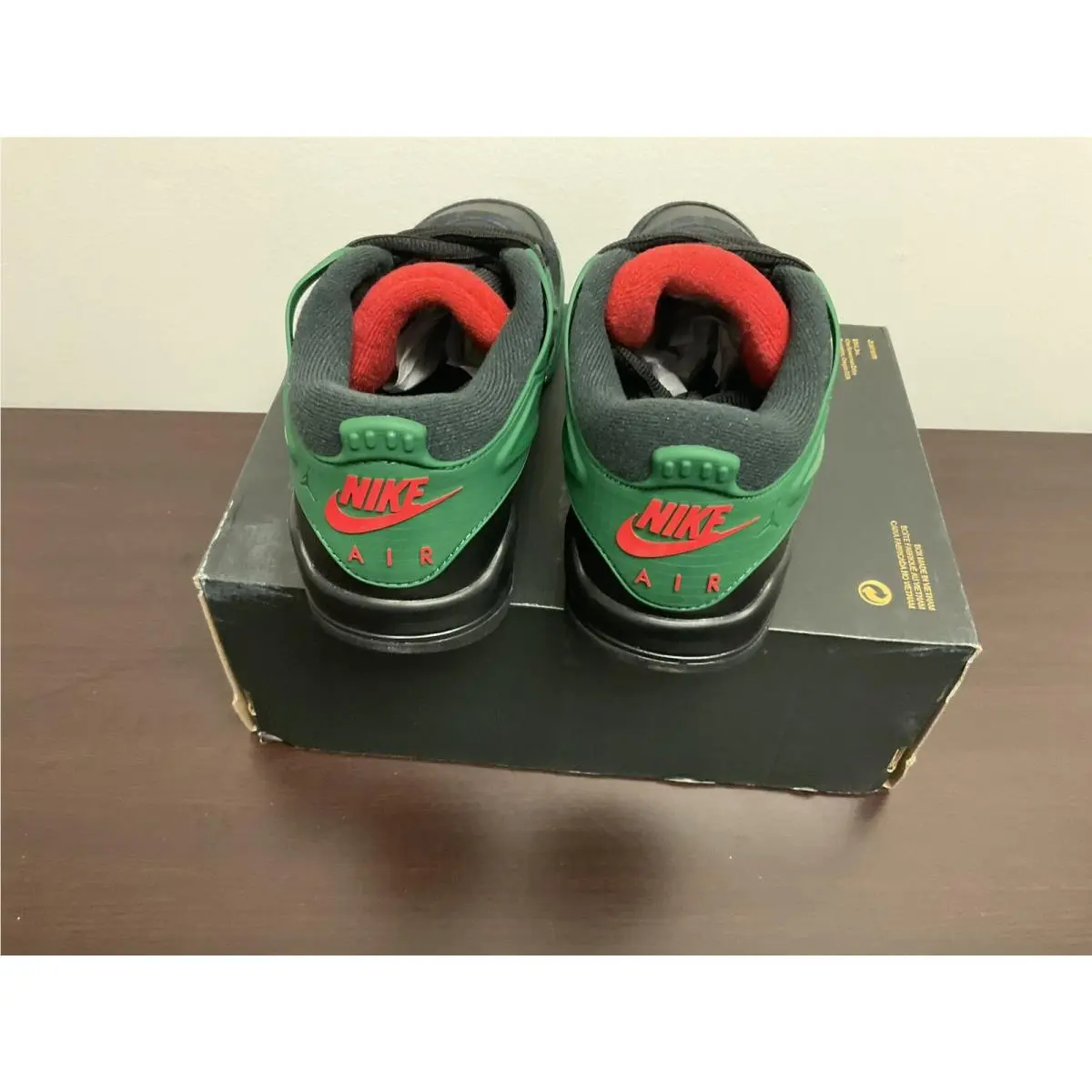 Nike shoes - Air Jordan 4 - Air - Black/Varsity Red/Gorge Green 4
