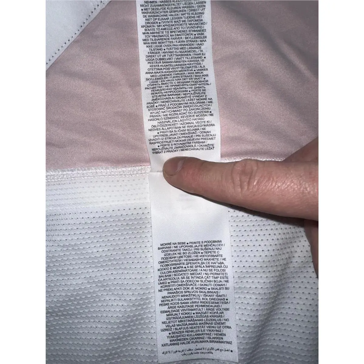 Nike clothing - NA - White 5