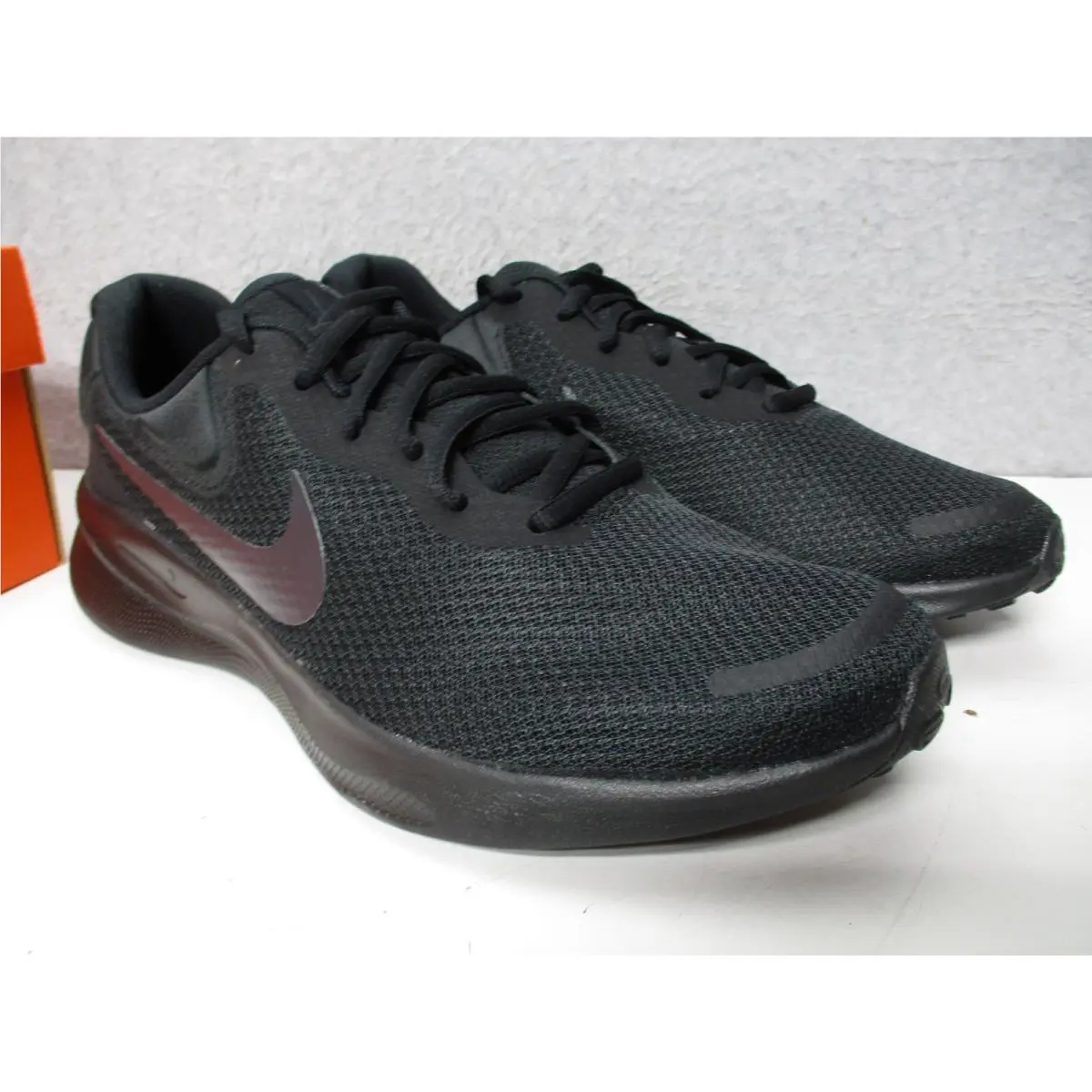 Nike shoes - Nike Revolution 7 - Revolution - FB8501 - Black (UPC: 196969195137) 1
