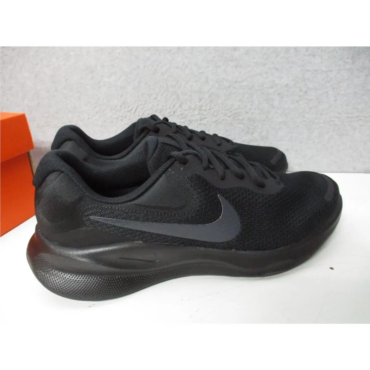 Nike shoes - Nike Revolution 7 - Revolution - FB8501 - Black (UPC: 196969195137) 2