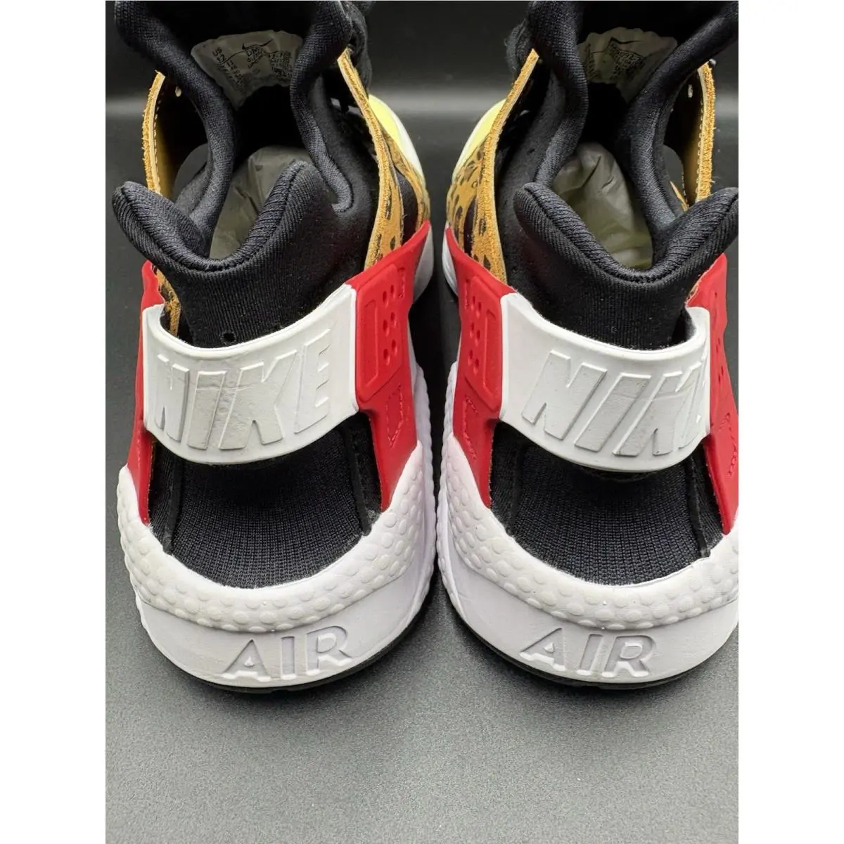Nike shoes - Nike Air Huarache - Air Huarache - DM9092_700 - Multicolor 4