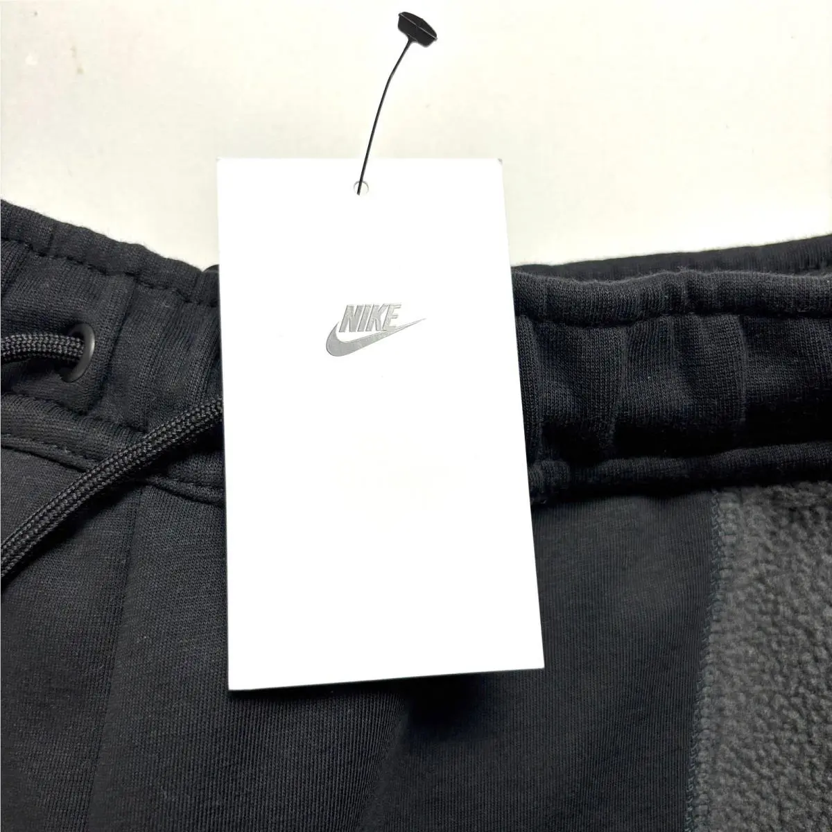 Nike clothing - Multicolor (UPC: 198484447999) 2