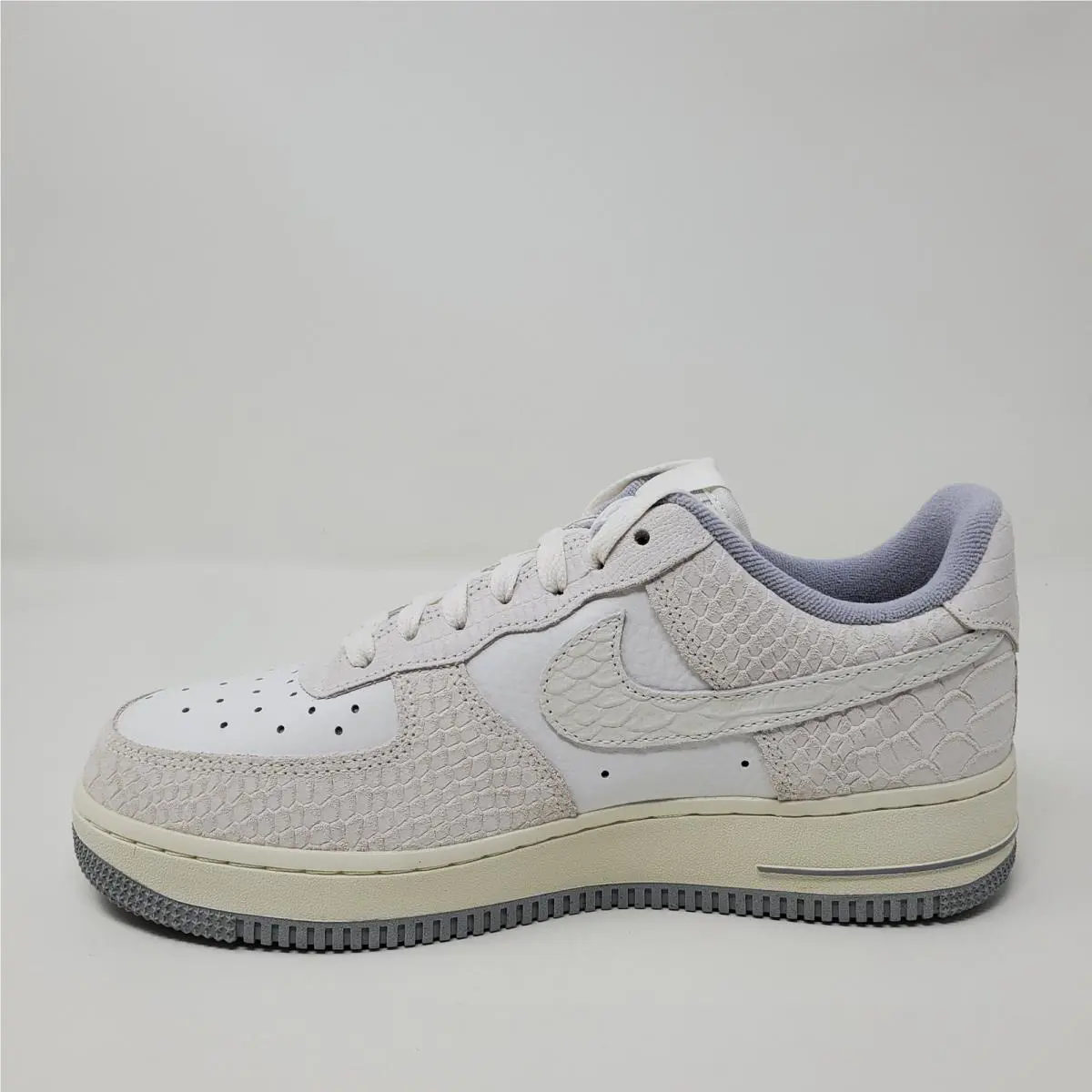 Nike shoes - Nike Air Force 1 `07 - DX2678-100 - White 7