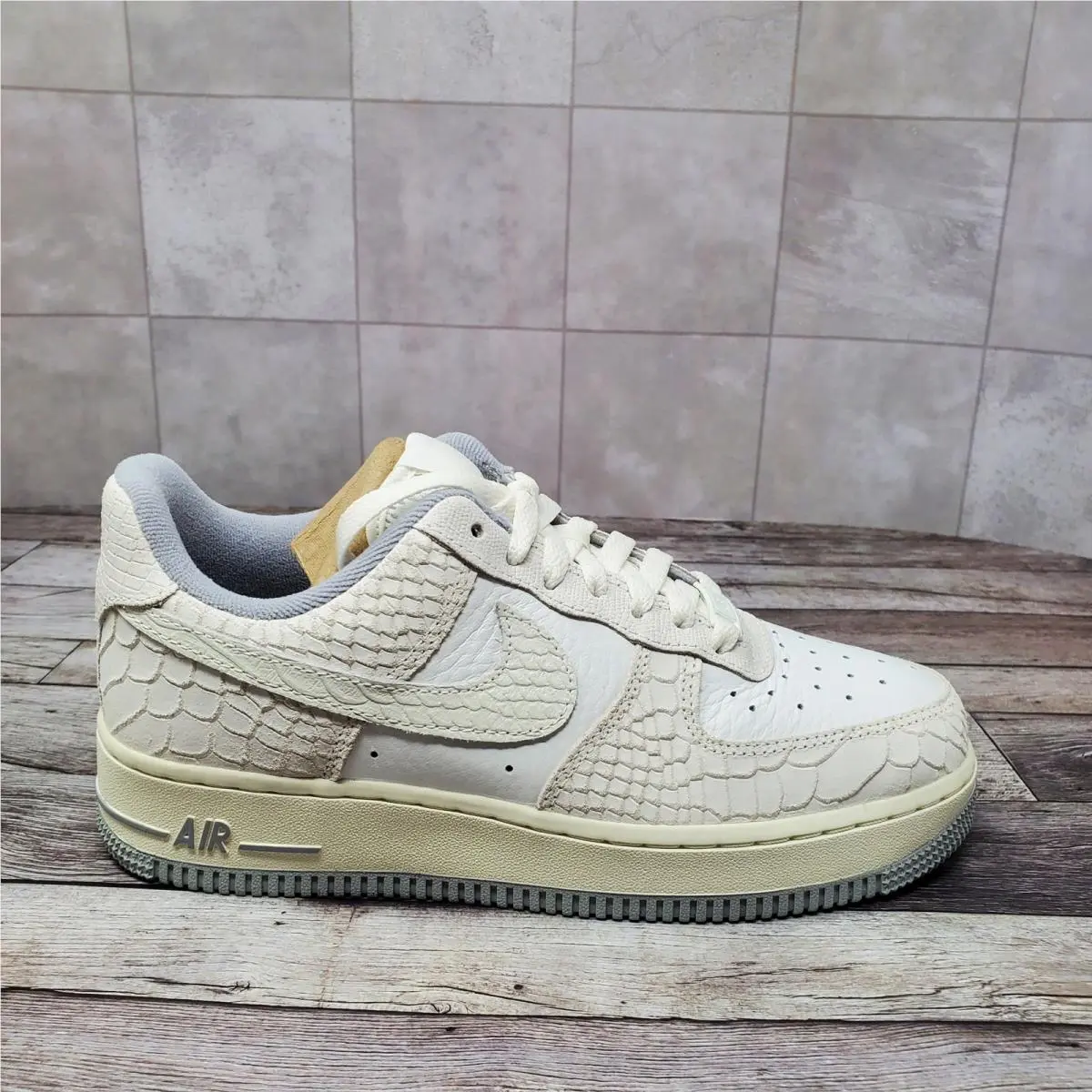 Nike shoes - Nike Air Force 1 `07 - DX2678-100 - White 2