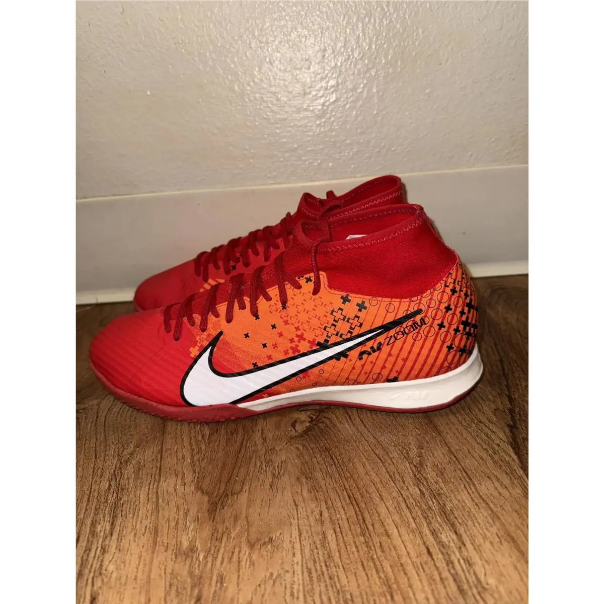 Nike shoes - Orange 1