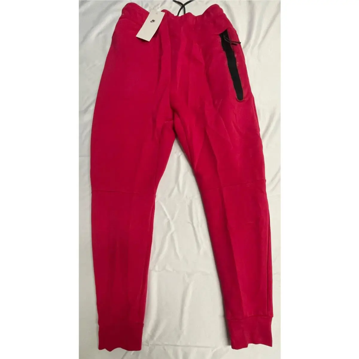 Nike clothing - Berry Red (UPC: 195242880678) 4