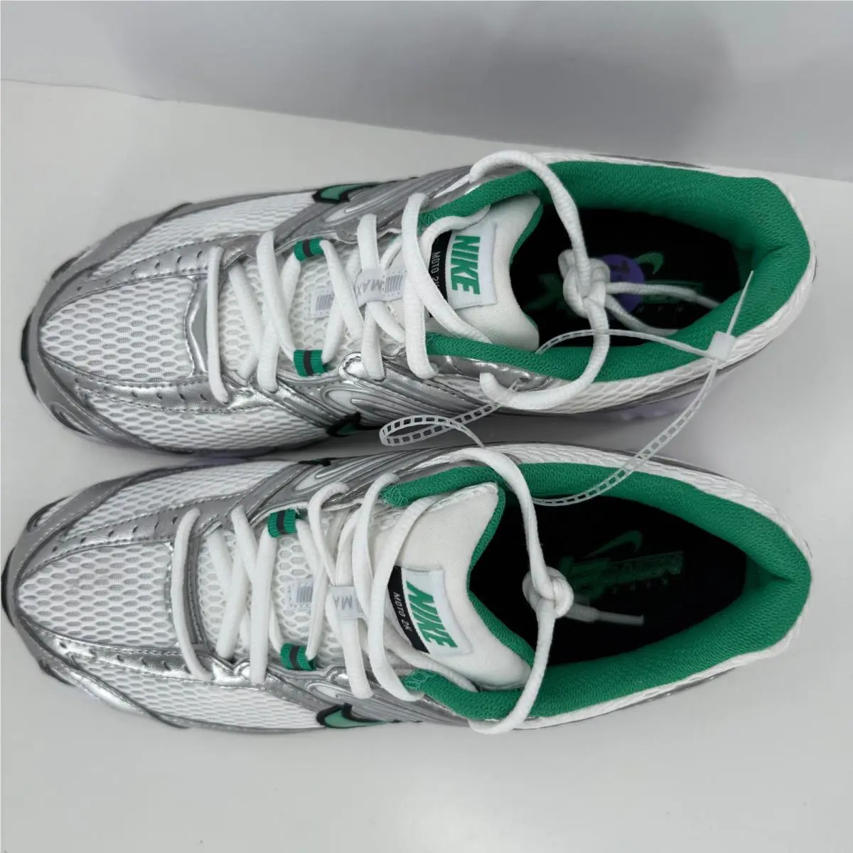 Nike shoes - White 1