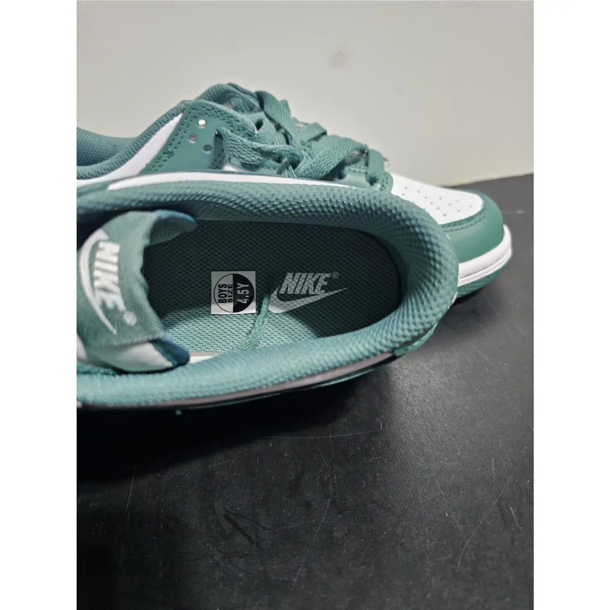 Nike shoes - HF4798-100 - HF4798-100 - Green 5