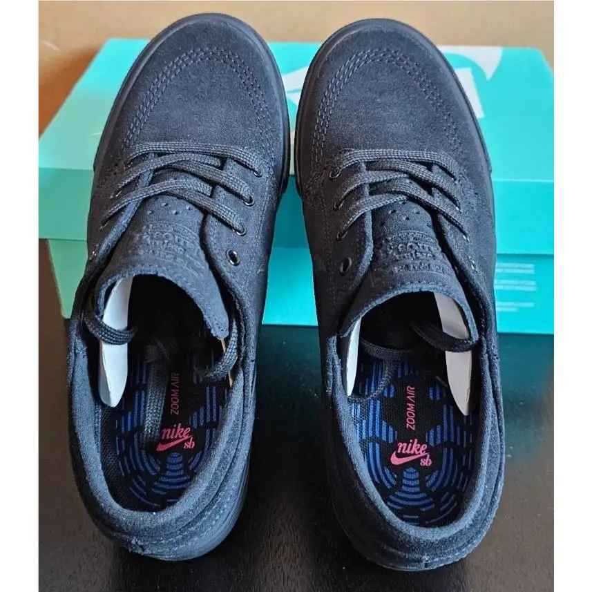 Nike shoes - Nike SB Zoom Stefan Janoski - AQ7475-004 - Black (UPC: 00193145613218) 1