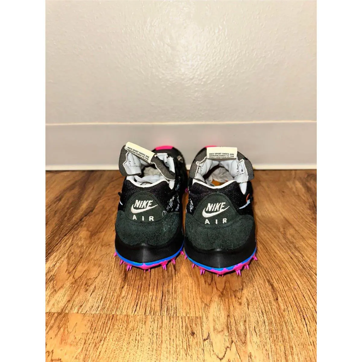 Nike shoes - Black 0