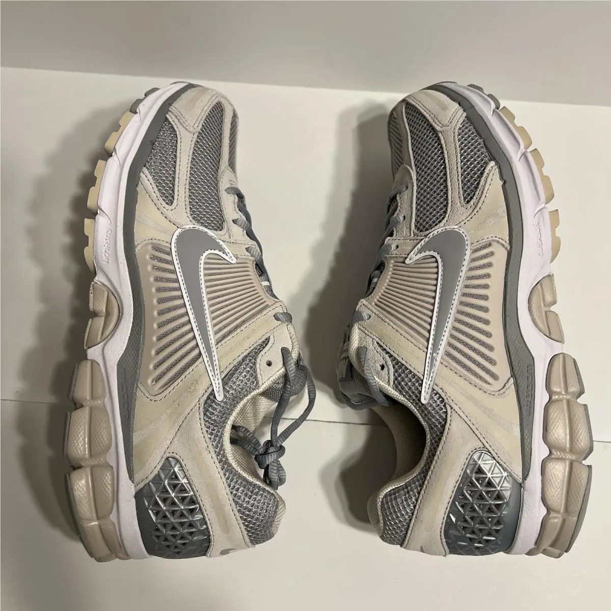 Nike shoes - Nike Zoom Vomero - Zoom Vomero - Beige 6